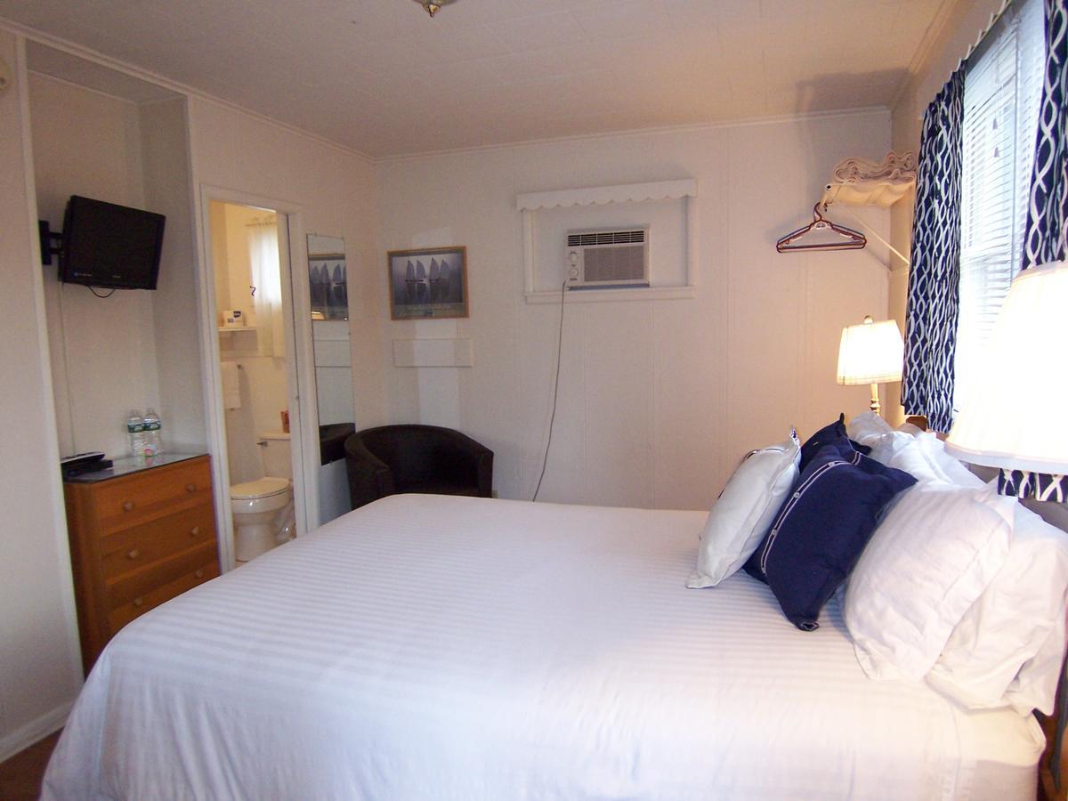 Wooden Boat Inn Клейтон Экстерьер фото